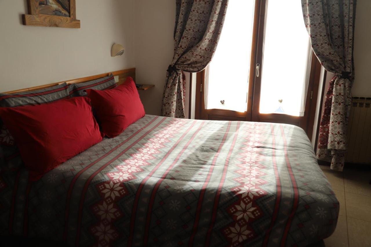 Hotel Bucaneve Pré-Saint-Didier Eksteriør billede