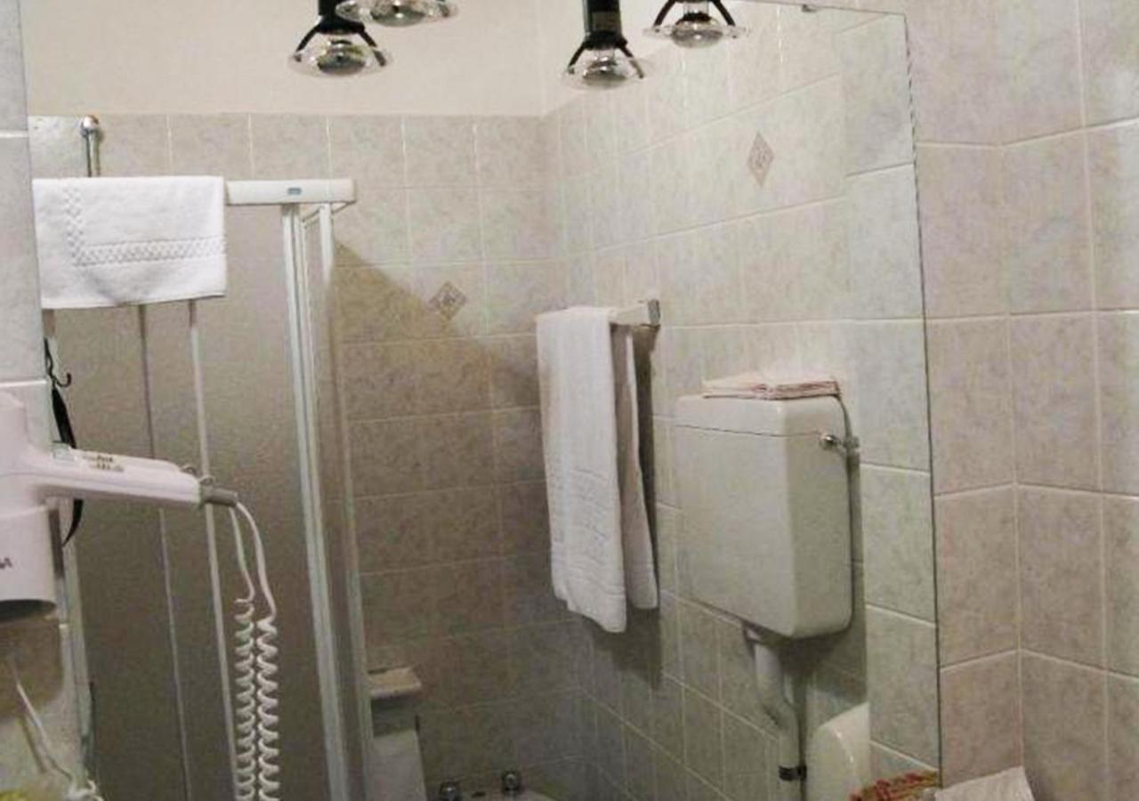 Hotel Bucaneve Pré-Saint-Didier Værelse billede