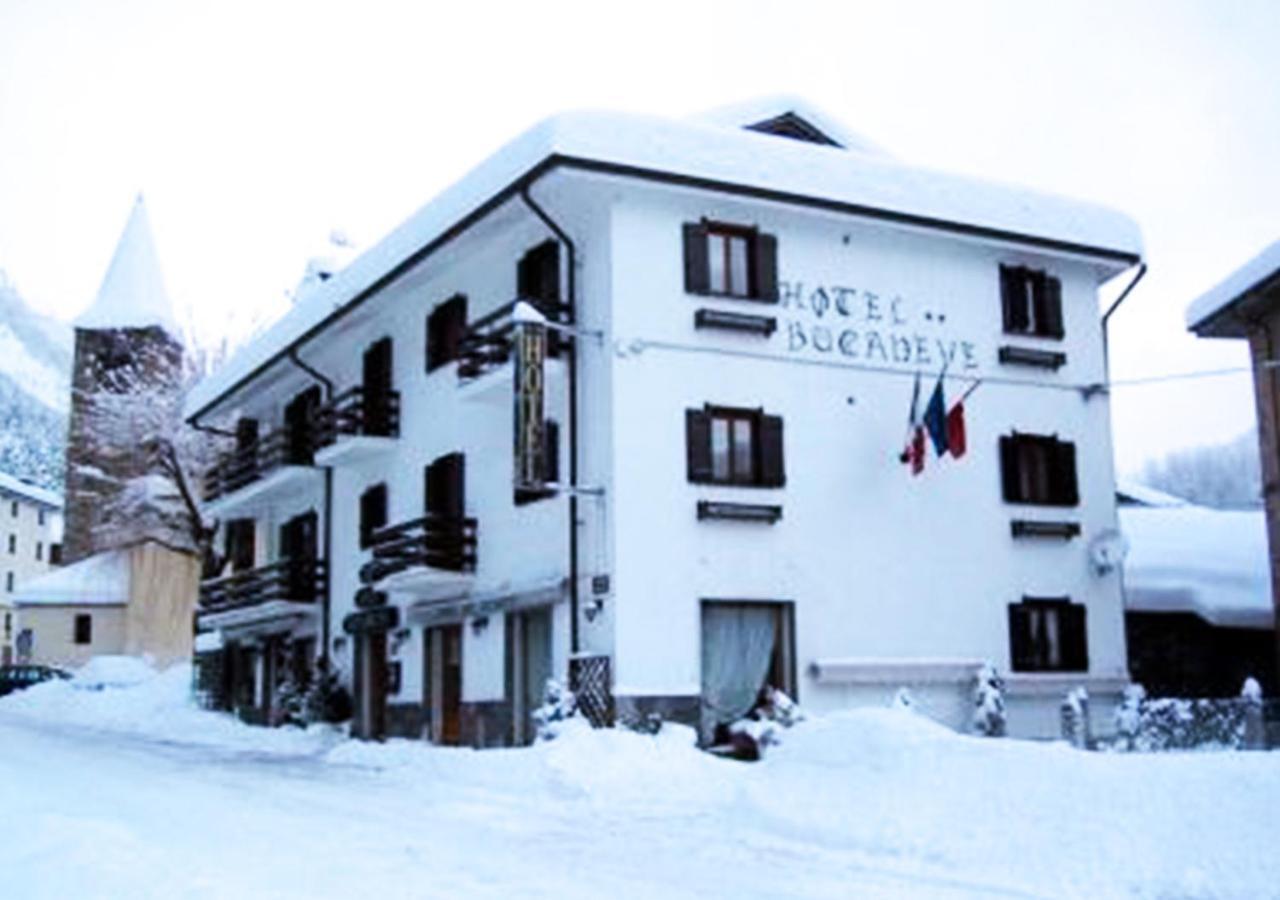 Hotel Bucaneve Pré-Saint-Didier Eksteriør billede