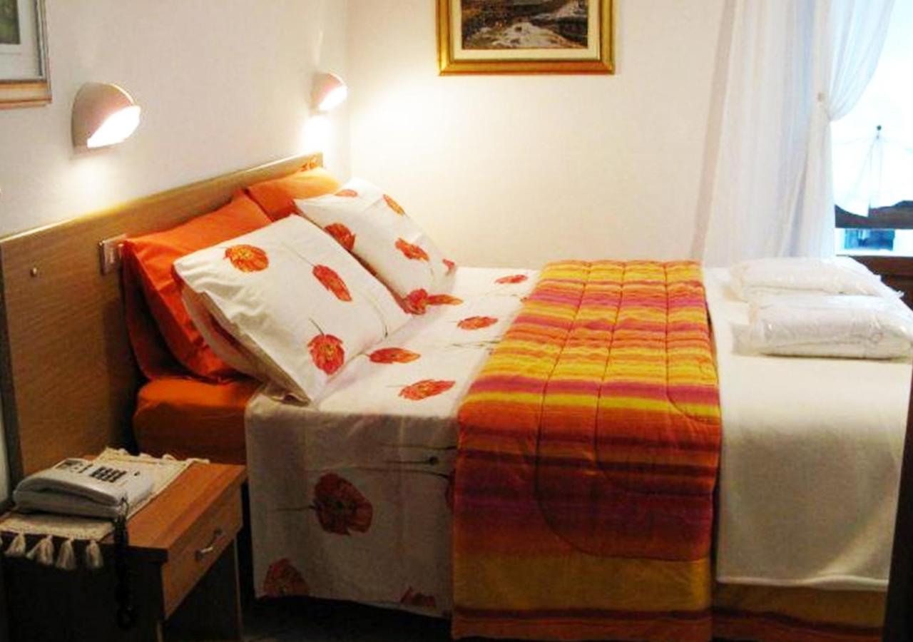 Hotel Bucaneve Pré-Saint-Didier Eksteriør billede